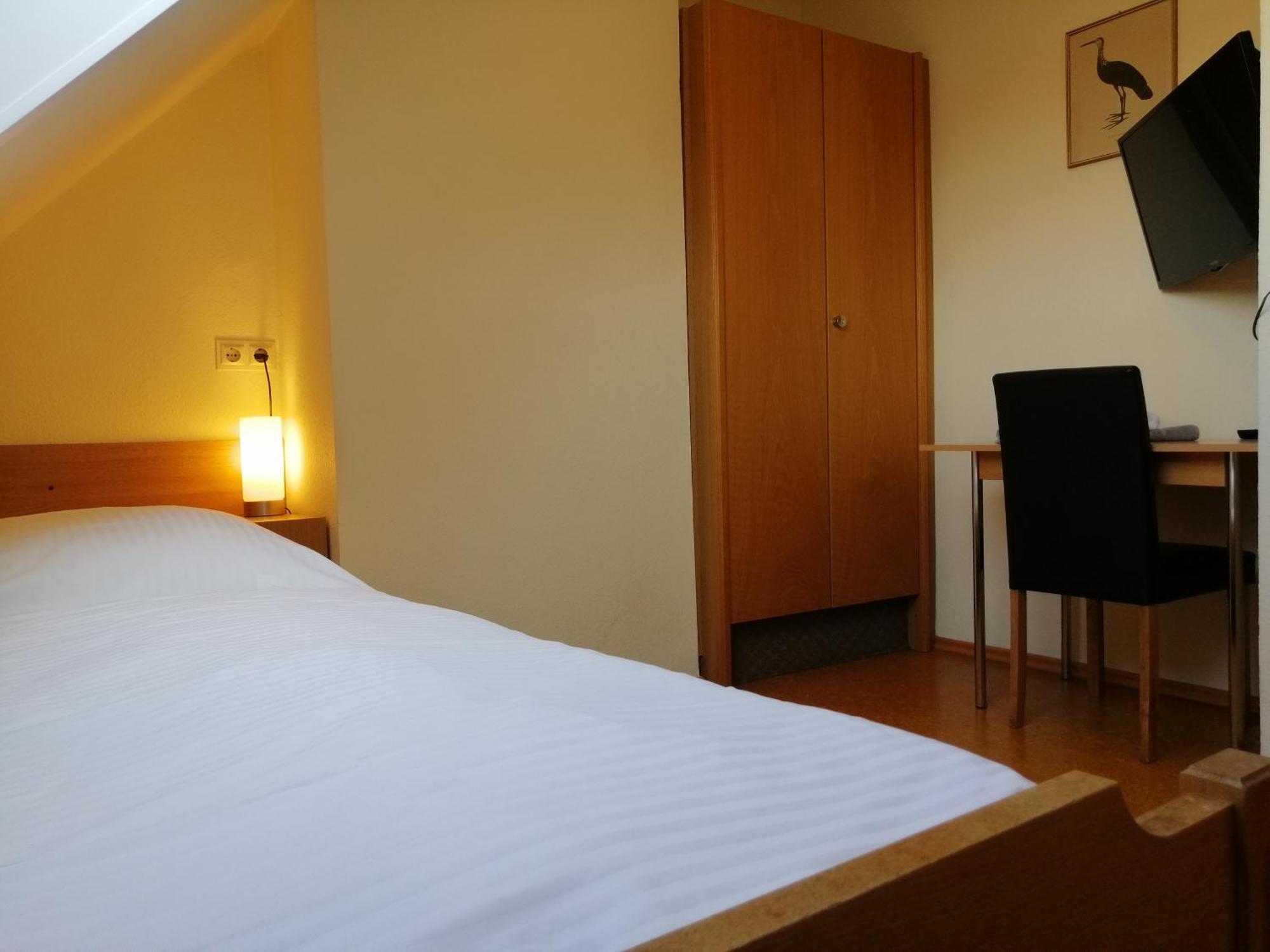Hotel Garni Elisabeth Göppingen Habitación foto